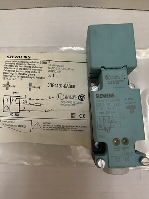 Sensor de proximidad inductivo 40X40X120 mm, Sn: 25 mm, alimentacion 10-65 VDC, rasante, NO-NC/PNP, PG13.5 4 Hilos, plastico